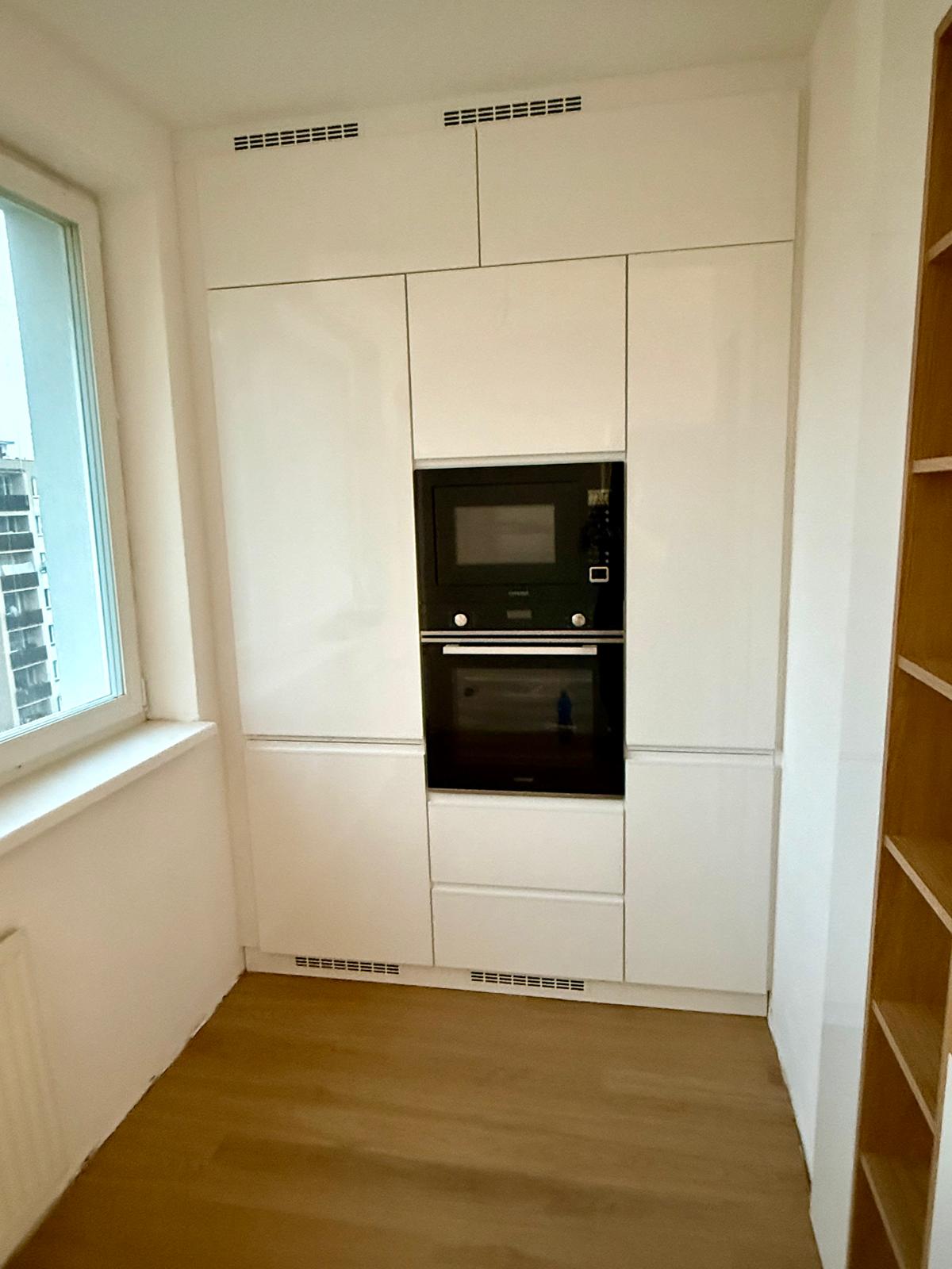 6e8da065-efd5-4a87-a2a6-2329c4fa7b6f