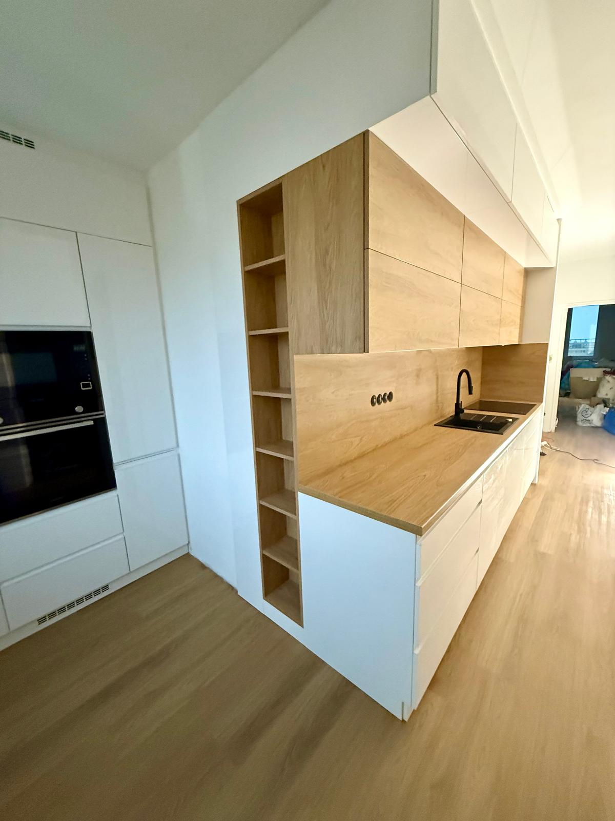 56a35093-d6b9-490e-b4cd-d71ef3662b94