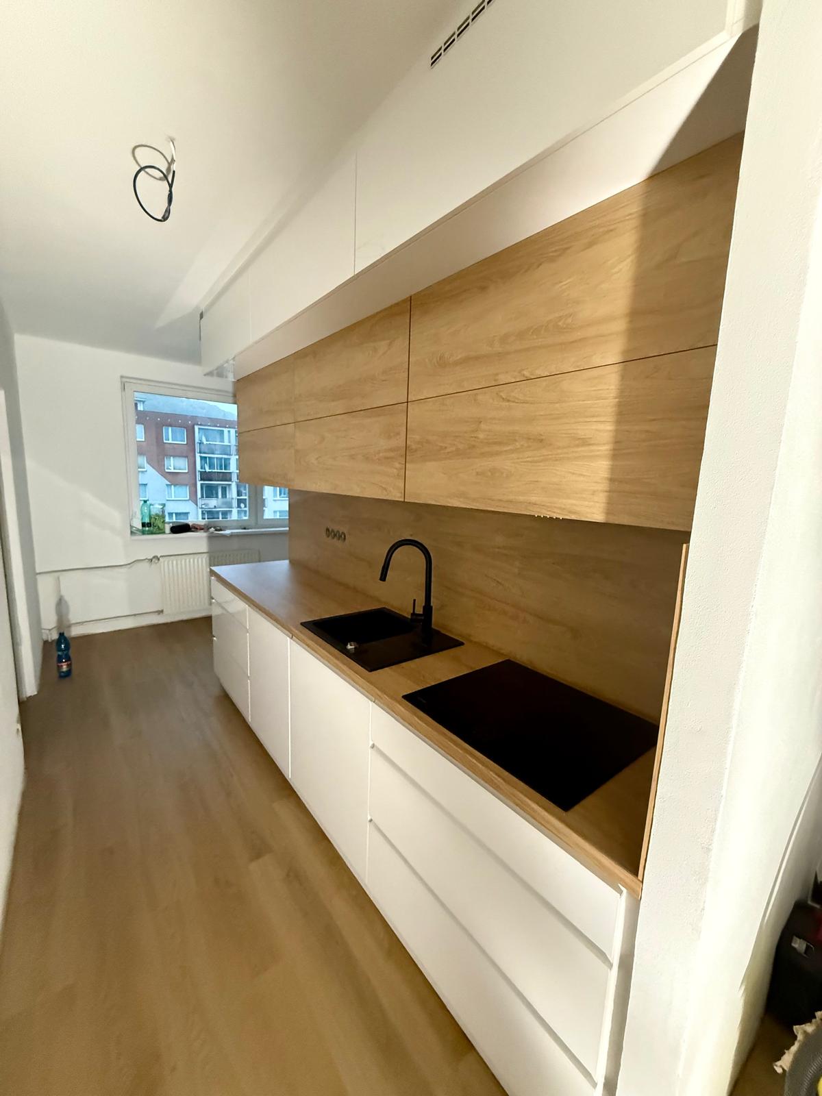 b51262e8-2d66-4a33-9467-ad4b031e3058